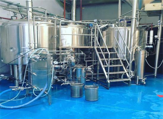 啤酒中灌装机的工作原理